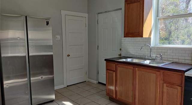 Photo of 2822 Old Hanley Rd, St Louis, MO 63114