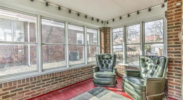 Photo of 7615 Forest View Dr, St Louis, MO 63121