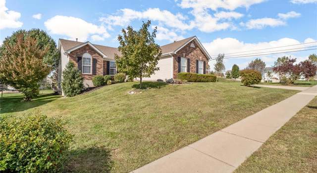 Photo of 401 Westwind Park Dr, Wentzville, MO 63385