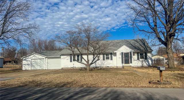 Photo of 314 Hux St, Sikeston, MO 63801