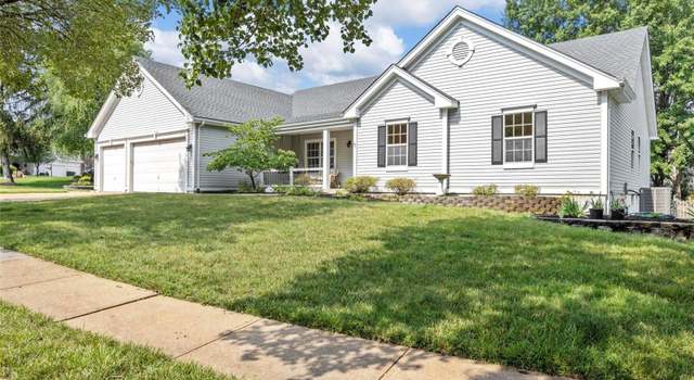 Photo of 415 Winding Oaks Ct, Ballwin, MO 63021