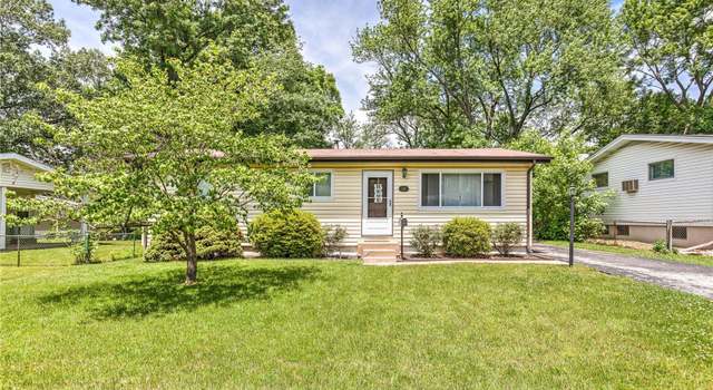 Photo of 1145 Hallwood Dr, Florissant, MO 63033