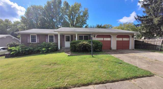 Photo of 1960 Flordawn Dr, Florissant, MO 63031