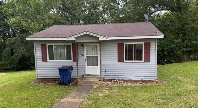 Photo of 704 High St, Marble Hill, MO 63764