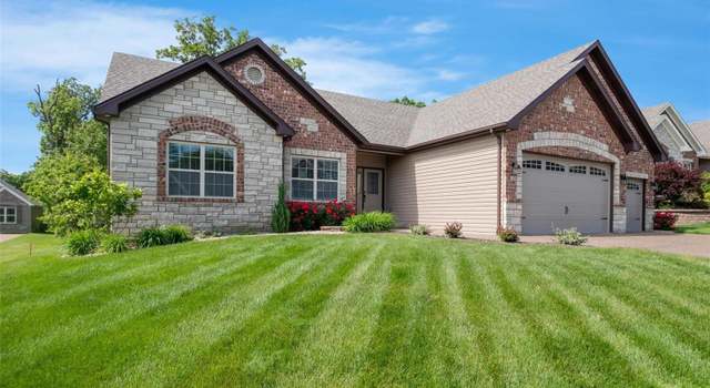 Photo of 128 Pinewood Trail Dr, Wentzville, MO 63385