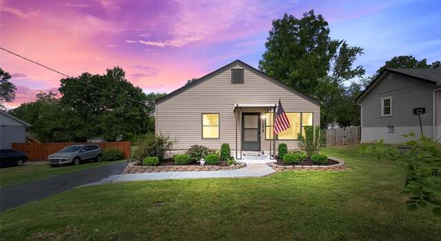 Photo of 139 Lansing Ave, Maryland Heights, MO 63043