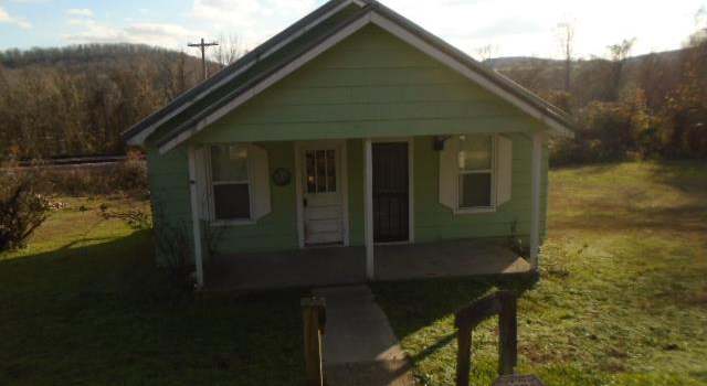 Photo of 514 E 2nd St, Annapolis, MO 63620
