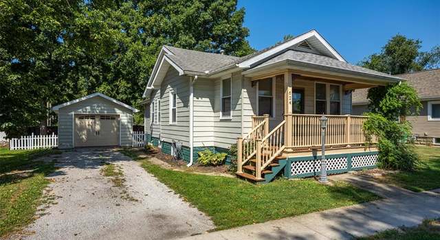 Photo of 624 Sumner St, Carlinville, IL 62626