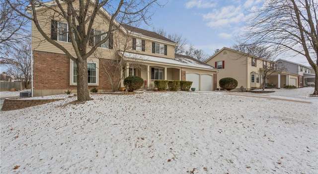 Photo of 10 Carriage Way E, St Peters, MO 63376