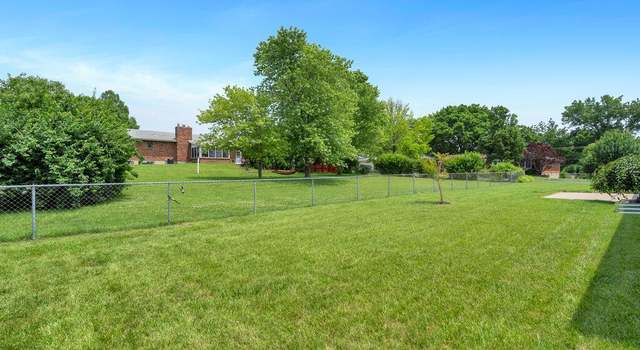 Photo of 3100 Tally Ho Dr, St Charles, MO 63301