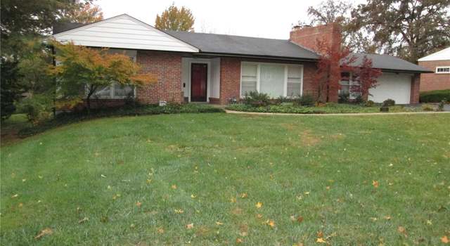 Photo of 10046 Lakeshire Dr, St Louis, MO 63123