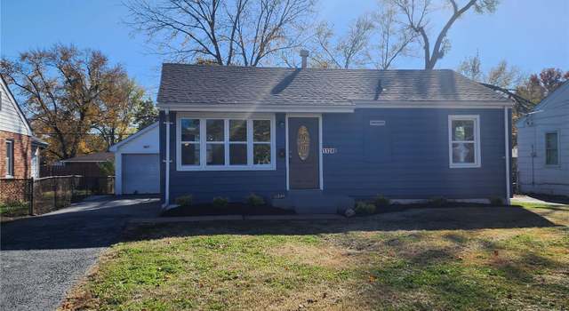 Photo of 11240 Saint Clement Ln, St Ann, MO 63074