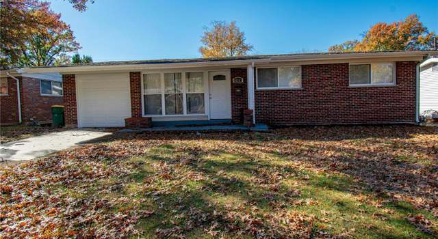 Photo of 10347 Edgefield Dr, St Louis, MO 63136