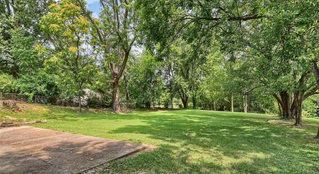 Photo of 4503 Spring Dr, St Louis, MO 63123