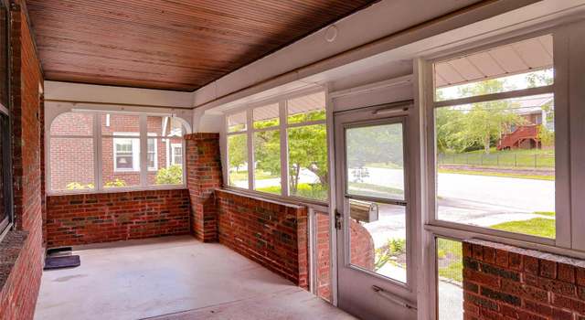 Photo of 9624 Big Bend Blvd, St Louis, MO 63122