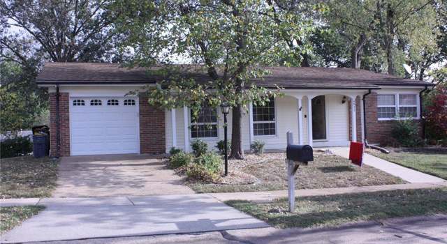 Photo of 4925 Marchwood, Saint Louis, MO 63128