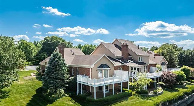 Photo of 242 Carlyle Lake Dr, Saint Louis, MO 63141