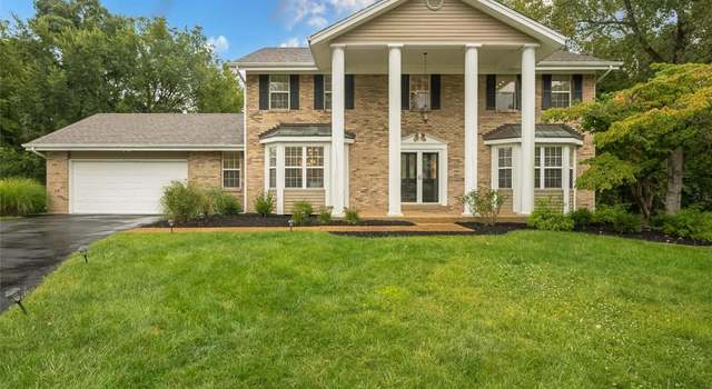 Photo of 15 Hancock Ct, St Charles, MO 63303