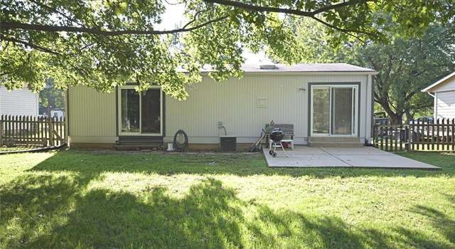 Photo of 10 Matchlock Dr, St Peters, MO 63376