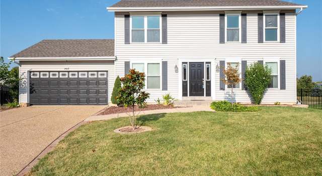 Photo of 293 Grand Dr, O'fallon, MO 63366