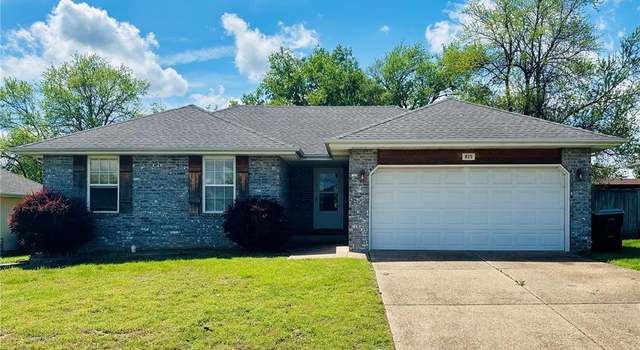 Photo of 835 S Suburban Ave, Springfield, MO 65802