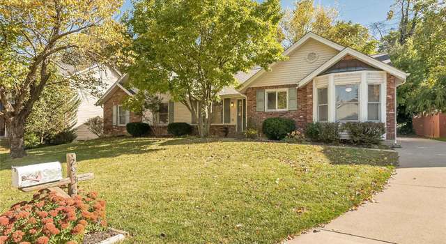 Photo of 2936 Westborough Dr, St Charles, MO 63301
