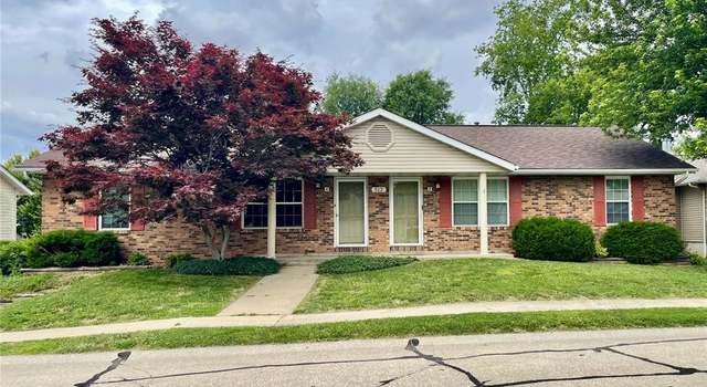 Photo of 512 Bargraves Blvd Unit A and B, Troy, IL 62294