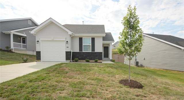 Photo of 3181 White Pine Dr, Imperial, MO 63052