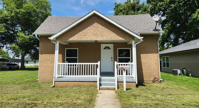Photo of 119 Cook Ave, Chaffee, MO 63740