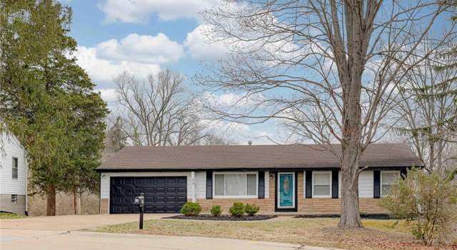 Photo of 17 Shireford Ln, St Louis, MO 63135