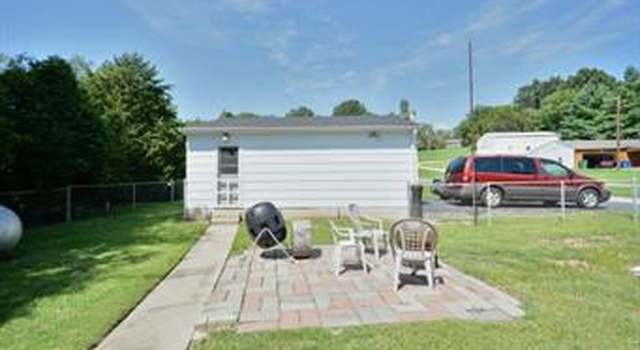 Photo of 1801 S River, St Charles, MO 63303