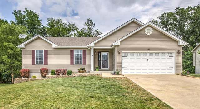 Photo of 352 Rockport Dr, Troy, MO 63379