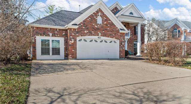 Photo of 423 Castle Pines Ct, Ballwin, MO 63021