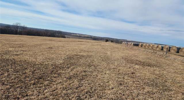 Photo of 160 Frost Ln, Unincorporated, MO 64630