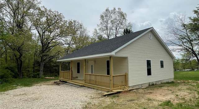 Photo of 418 E Canaan Rd, Gerald, MO 63037