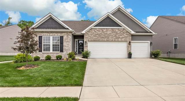 Photo of 2019 Wyndgate Meadows Dr, Lake St Louis, MO 63367