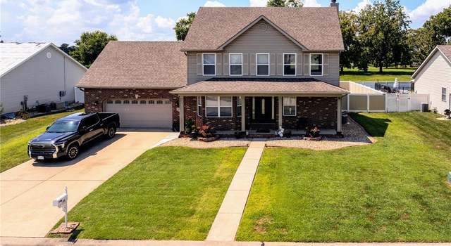 Photo of 145 Emerald Way West, Pontoon Beach, IL 62040
