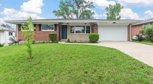 Photo of 8923 Fox Park Dr, Crestwood, MO 63126