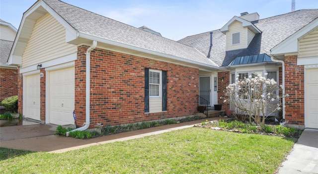 Photo of 7408 Williamsburg Colonial Ln, St Louis, MO 63119