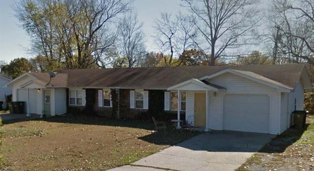 Photo of 521/523 Cape Meadows Cir, Cape Girardeau, MO 63701