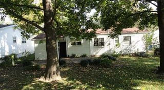 Photo of 1247 Glenmeade Dr, Maryland Heights, MO 63043
