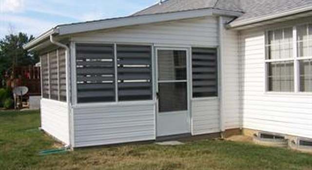 Photo of 11 Schulze Dr, Troy, MO 63379