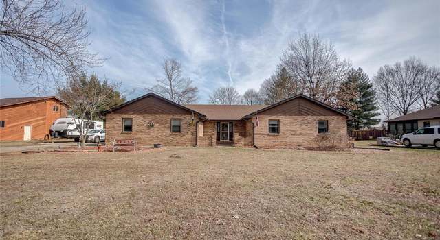 Photo of 16 Sugar Ln, Collinsville, IL 62234