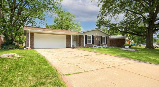 Photo of 1733 Parktree Ln, St Louis, MO 63138