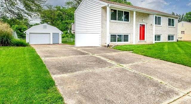 Photo of 11959 Green Cove Ln, Maryland Heights, MO 63043