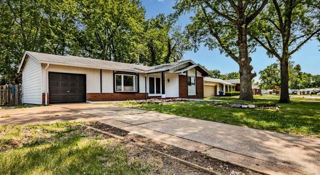 Photo of 3240 Brookshire Dr, Florissant, MO 63033