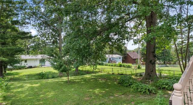Photo of 58 Hillcrest Blvd, Ballwin, MO 63021