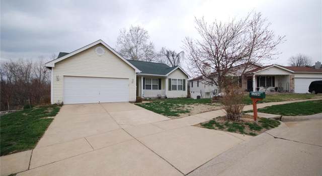 Photo of 12200 Glenpark Dr, Maryland Heights, MO 63043