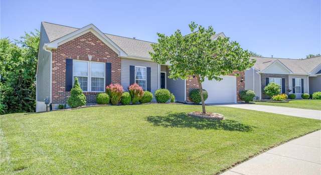 Photo of 518 Crystal Stream Dr, Wentzville, MO 63385