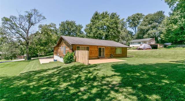 Photo of 118 Cumberland Ave, Maryland Heights, MO 63043